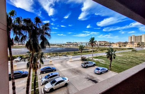 South Padre Island Condo | Landfall Towers 34 Minium 1 Bedroom Condo by RedAwning