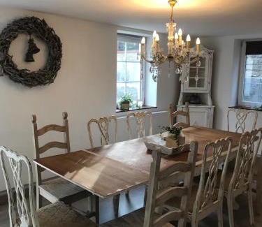 Brakel Apartment | Landhaus am Schlosspark FeWo 4