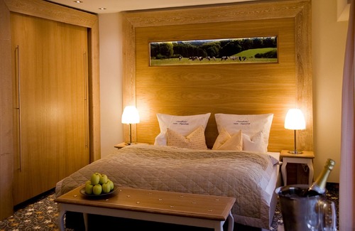 Wipperfuerth Hotel | Landhotel Napoleon