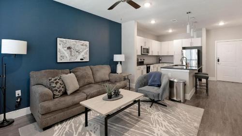 Allen Apartment | Landing Apartments Twin Creeks - Allen