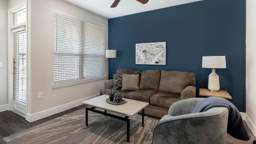 Allen Apartment | Landing Apartments Twin Creeks - Allen