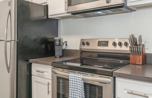 Sunbeam Apartment | Landing Apartments Jacksonville