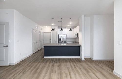 Lower Basin Lake Travis Apartment | Landing at Birdie on Woodland Greens - 1 Bedroom in Plaza Volente