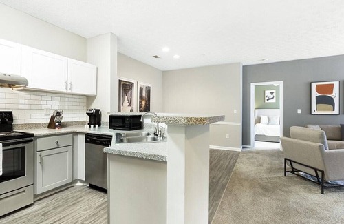 Lithia Springs Apartment | Landing at Brodick Hill - 2 Bedrooms in Downtown Douglasville