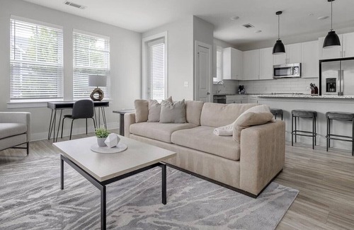 Matthews Apartment | Landing at Chestnut Farm - 2 Bedrooms in Stallings