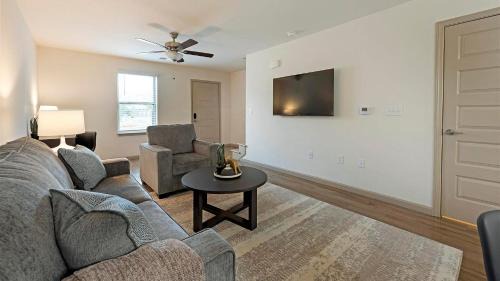 Lyman Apartment | Landing at Cove at Pine Ridge - 1 Bedroom in Lyman