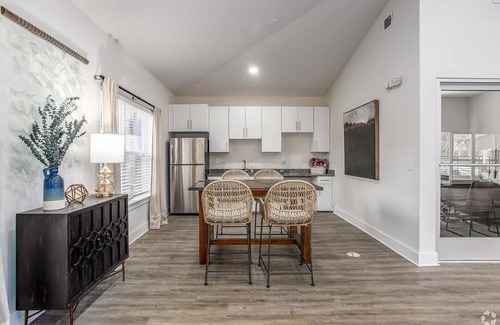 Concord Apartment | Landing at Emery Villages - 1 Bedroom in Concord