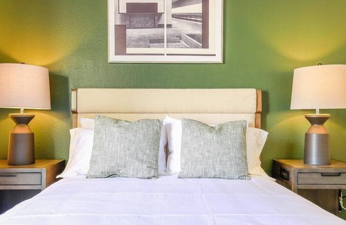 Canyon Gate Apartment | Landing at Escena Apartments - 2 Bedrooms in Angel Park