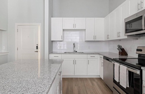 Conroe Apartment | Landing at Flats at Hooper Hill - 1 Bedroom in .