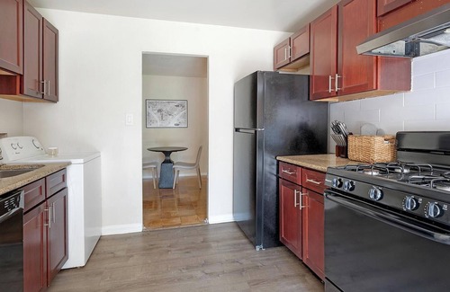 Greenbelt Apartment | Landing at Franklin Park at Greenbelt Station -.