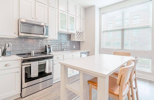 Franklin Apartment | Landing at McEwen Northside I - 2 Bedrooms in Downtown Franklin