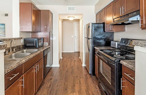 Germantown Apartment | Landing at The Grove at Germantown - 1 Bedroom .