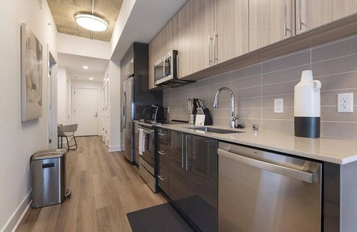 Baileys Crossroads Apartment | Landing at Three Collective - 1 Bedroom in Falls Church