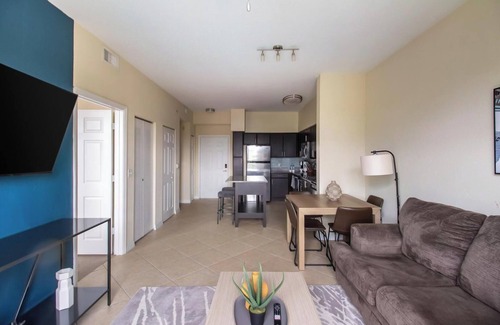 Miramar Apartment | Landing | Spectacular 1BD, Gym, Clubhouse