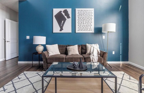 Northwest Columbus Apartment | Landing | Stylish 2BD, Gym