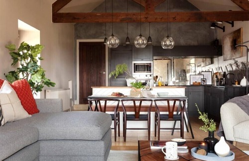 Alnwick Cottage | LANTERN VIEW, family friendly, country holiday cottage in Eglingham