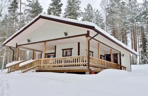 Puumala Ski Chalet | Lappalaisen lomamökit Mäntypirtti