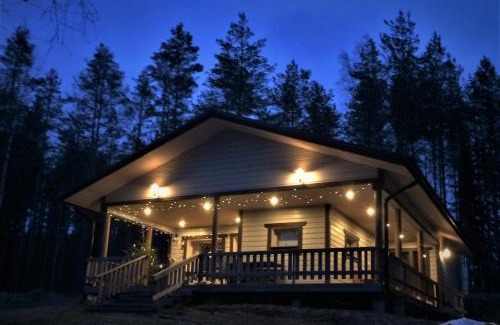 Puumala Ski Chalet | Lappalaisen lomamökit Mäntypirtti