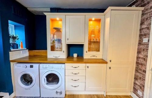 Bingley House | Large 3 bedroom home in the heart of Bingley