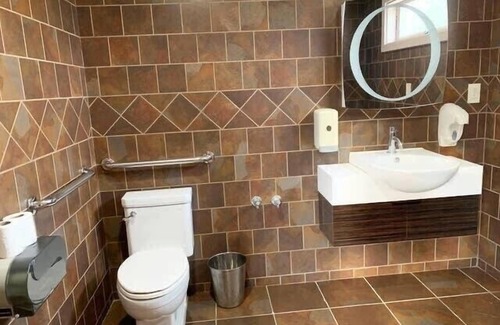 Hunter Cabin | Large 9 Bed 11 Bath Private Lodge, 1.5 Miles To Hunter Mountain W Bar & Games