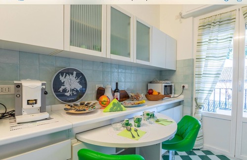 Parma City Centre Apartment | Large and bright penthouse in the heart of the city of Parma near the station