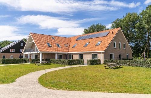 Nes House | Large apartment on Ameland with terrace