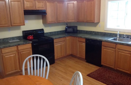 Pine Bush House | Large clean home in Pine Bush near Wallkill Bethel, Watchtower Farm, Ny
