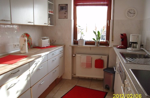 Punderich House | large comfortable house for 2 to 6 people, directly on the Moselle, with WiFi