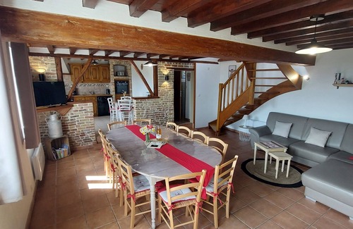 Lacres House | Large, cosy gîte for 12 people, ideal for family holidays
