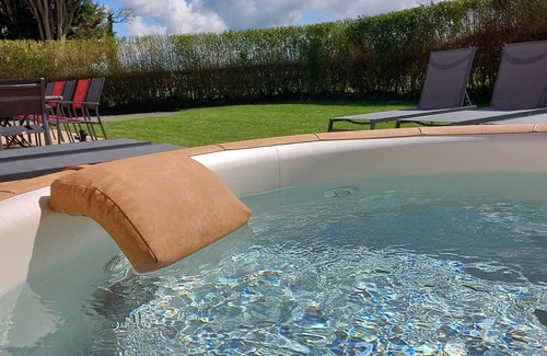 Lacres House | Large, cosy gîte for 12 people, ideal for family holidays