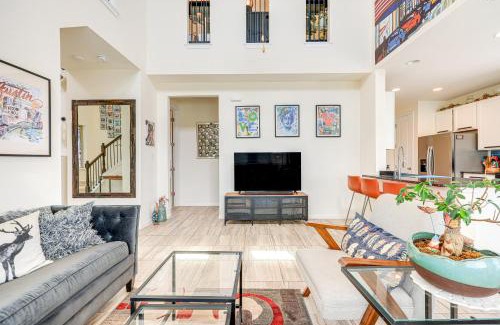 Kyle House | Large Fenced Yard Family-Friendly Kyle Home