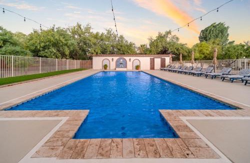 Tanque Verde House | Large Groups Solana Spanish Villas 5 Acre Estate
