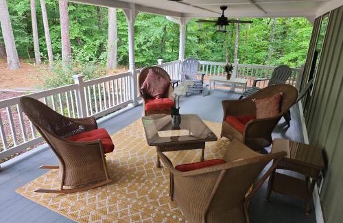 Flintstone House | Large Hillside Retreat with Pool and Hot Tub