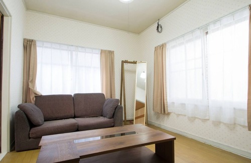 Nakajimakoen House | Large house near Nakajima Park 140 Nakajima Koe - TOMA HOUSE / Sapporo Hokkaidō