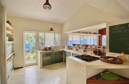 Tibau do Sul House | Large house with garden and pool a few meters from the beach.