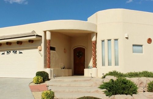 Las Cruces House | Large Luxury Home W/Gated In Ground Pool & Jacuzzi in Desirable Sonoma Ranch