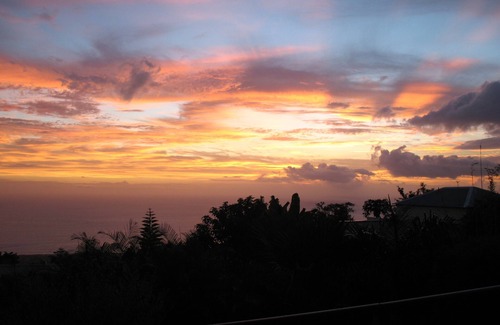 Piton Saint-Leu Villa | Large modern villa, heated pool, jacuzzi, ocean view
