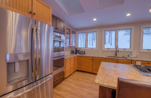 Breckenridge Heights House | Large mtn home with 14 beds Minutes to Main Street