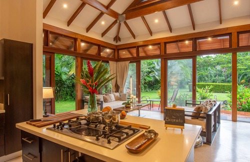 Cahuita House | Large Private Property next to Cahuita National Park