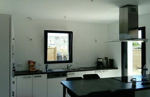Plobannalec-Lesconil Villa | Large spacious contemporary house on the Atlantic with swimming pool