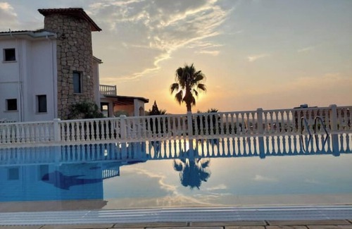 Bahceli House | Large villa with large pool, garden, sea, forest, mountain view and privacynn