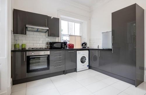 Canary Wharf Apartment | Larger Groups Apartment close to Excel CanaryWharf 02 with Parking