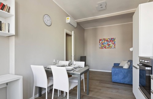 Montalbino Apartment | Largo Allegri 4 - Apartment Milan
