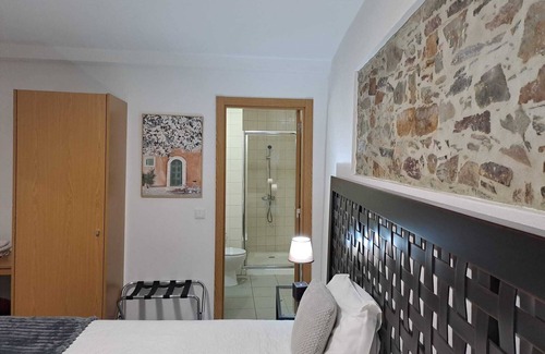 Serta House | Largo da Fonte