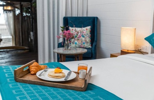 Morjim Hotel | LaRiSa By The Beach, Morjim