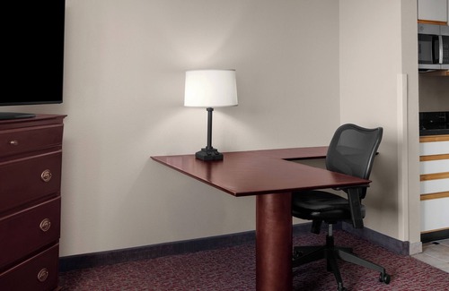Pleasanton Hotel | Larkspur Landing Extended Stay Suites Pleasanton