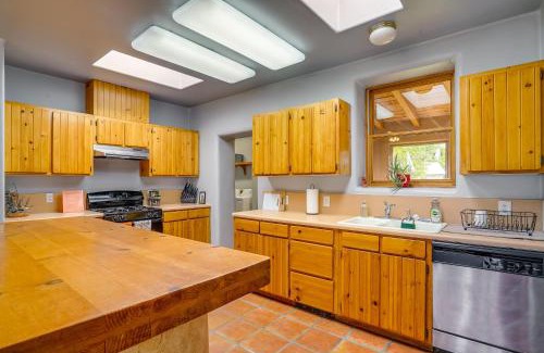 Mesilla Park House | Las Cruces Vacation Rental - 3 Mi to NMSU