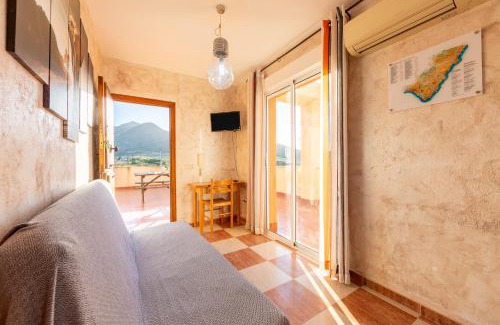 El Pozo de los Frailes Apartment | Las Cuatro Lunas