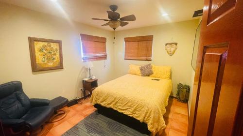 Mexicali Apartment | Las Olas Sunset and Oceanfront Paradise