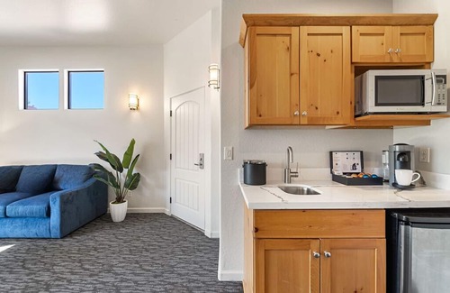 Oak Creek Apartment | Las Posadas of Sedona
